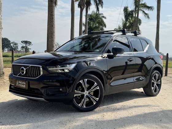 VOLVO XC40 2.0 T4 GASOLINA INSCRIPTION GEARTRONIC